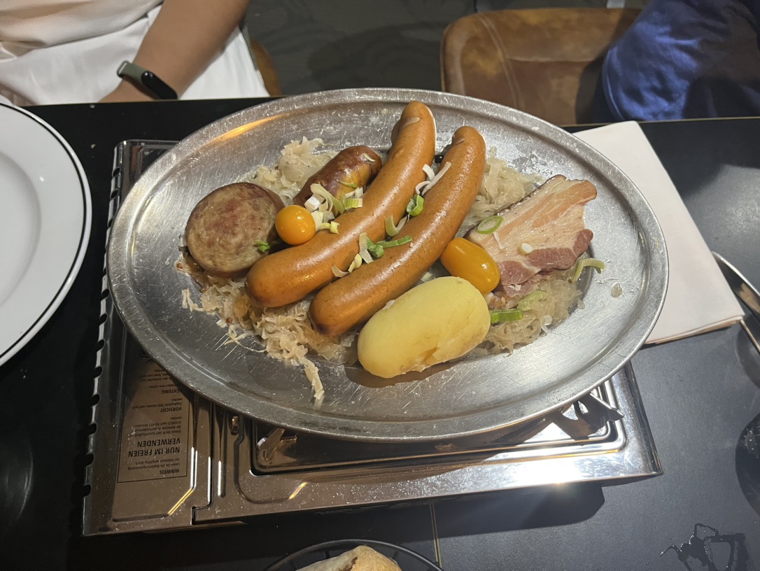 吃撑了