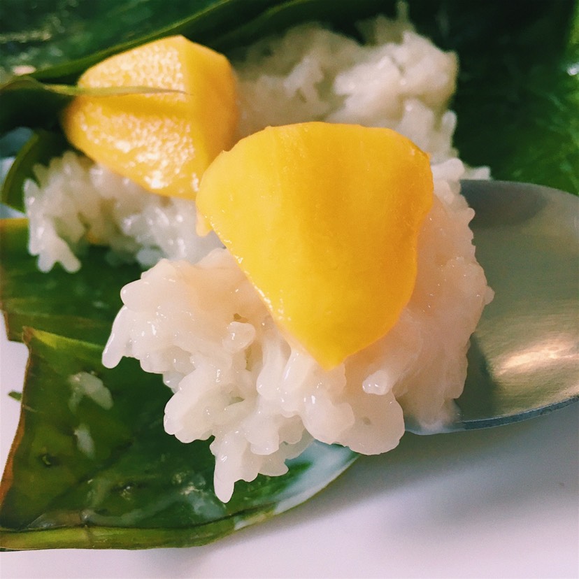 📣这个椰浆芒果糯米饭有点好吃额。