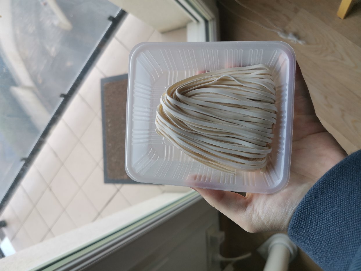 在巴黎买到网红拉面说①
