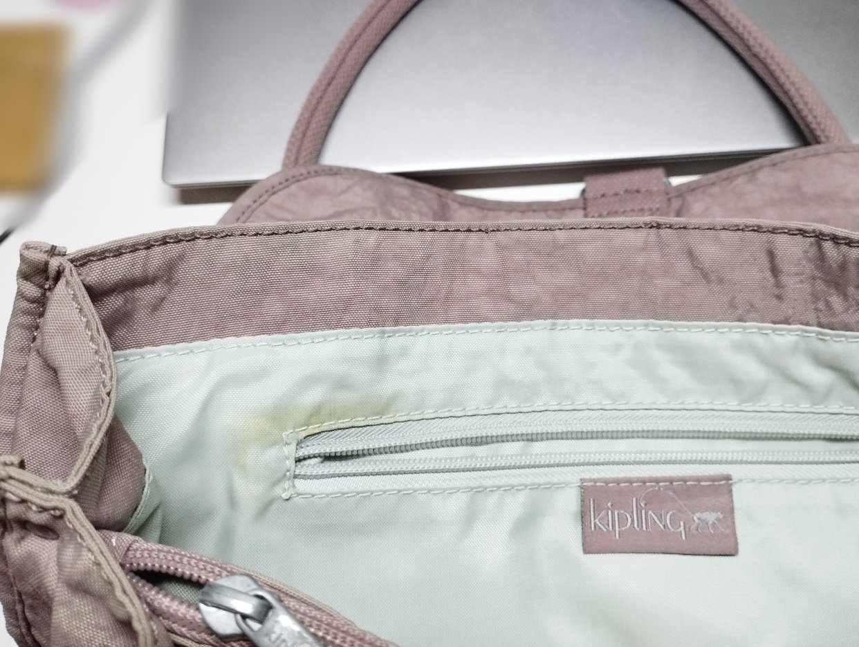 Kipling 粉色单肩包几乎全新30欧