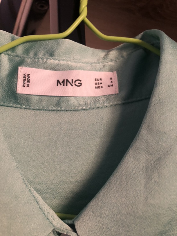 出闲置衣服