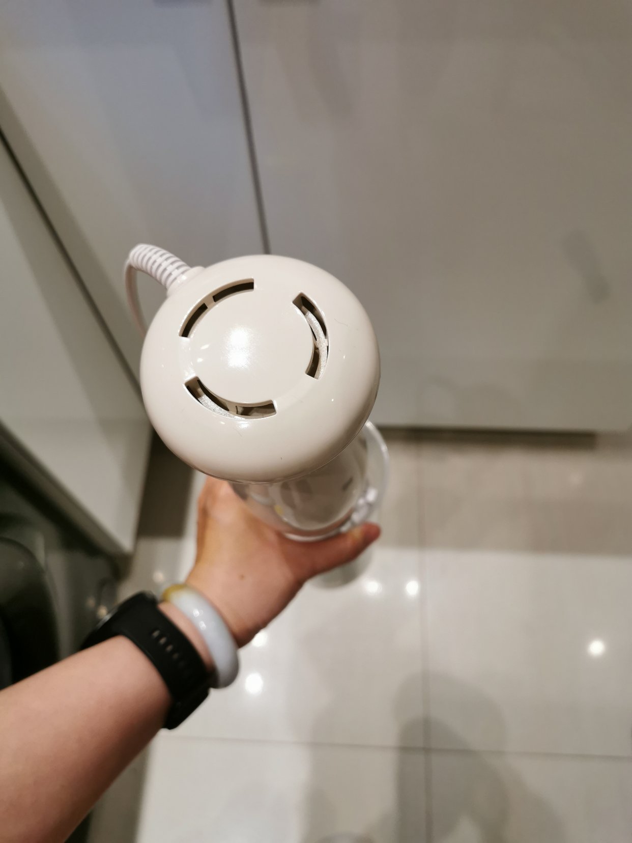 已出