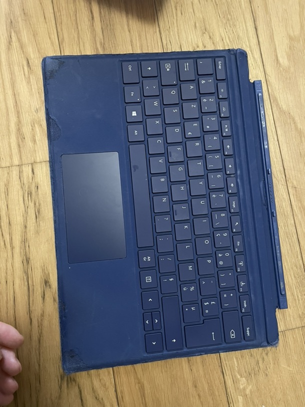 Surface pro 7 i5版