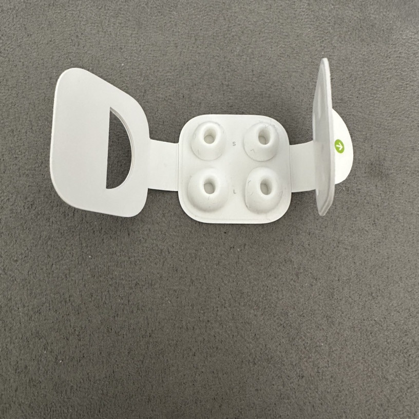 AirPods pro 一代 去年官网换新过