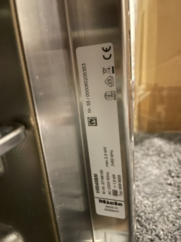巴黎二手闲置出全新专业烤箱