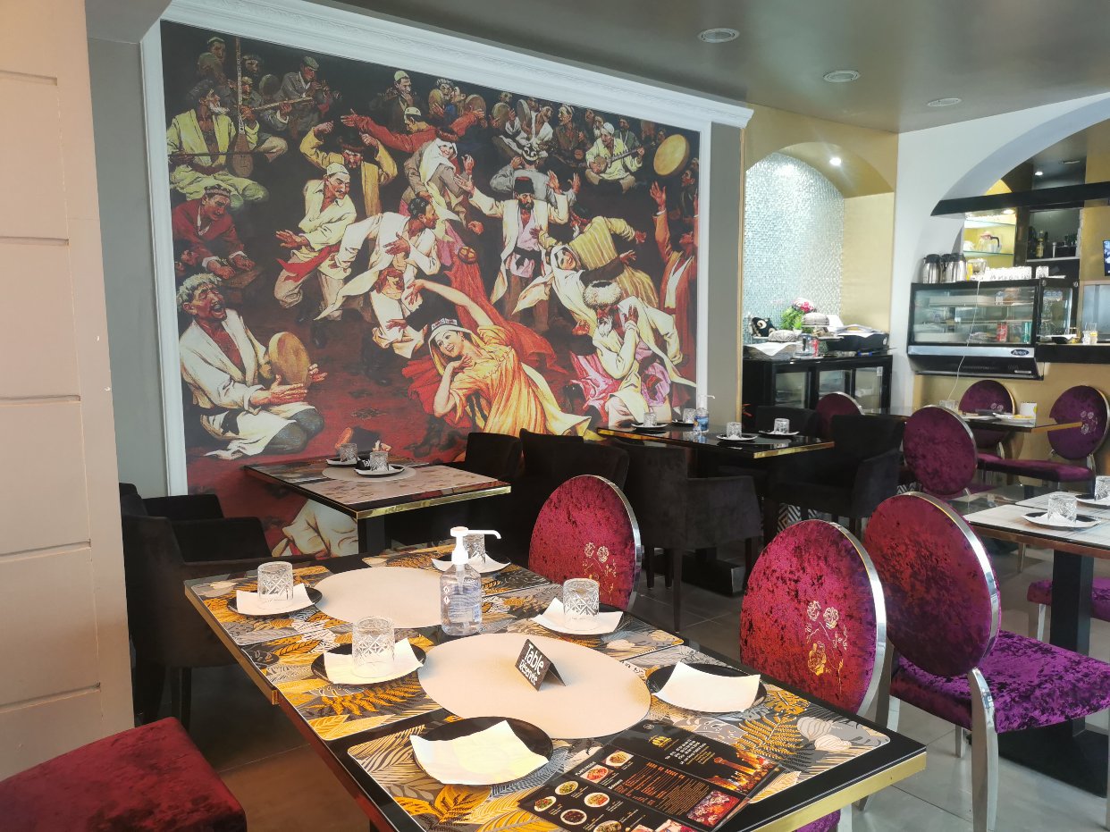 巴黎二区楼兰餐厅