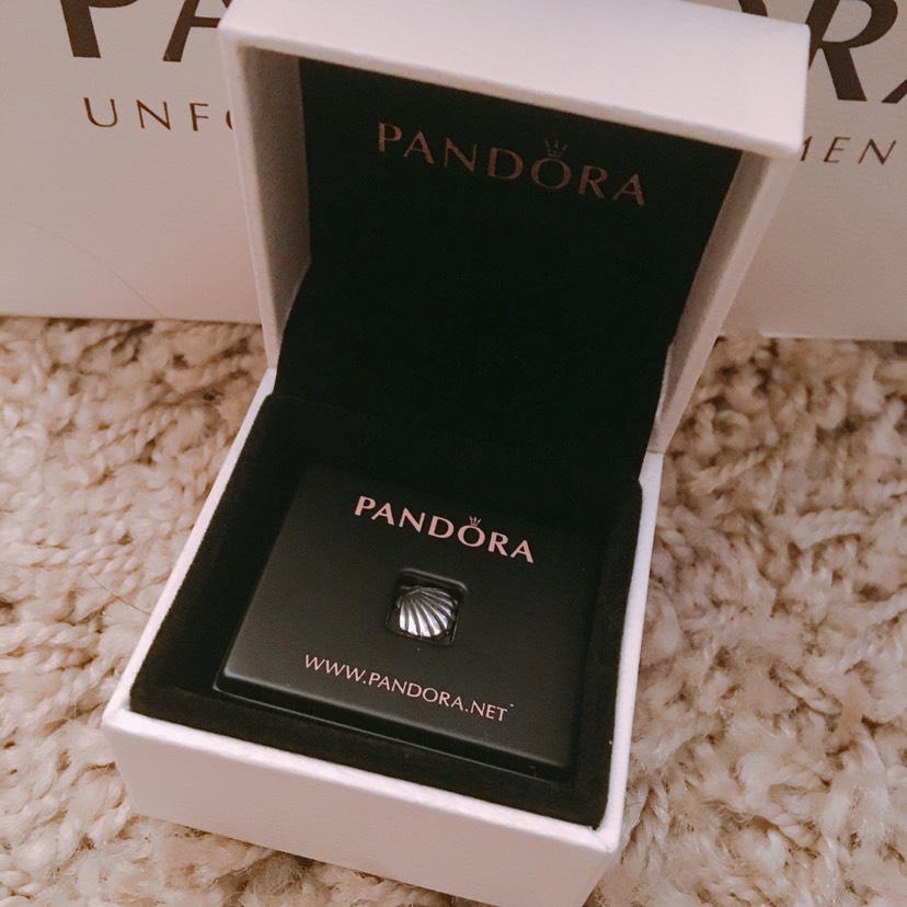 今年份Pandora的生日珠😍❤️