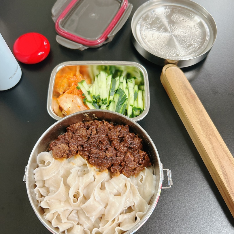 打工人· 干饭魂