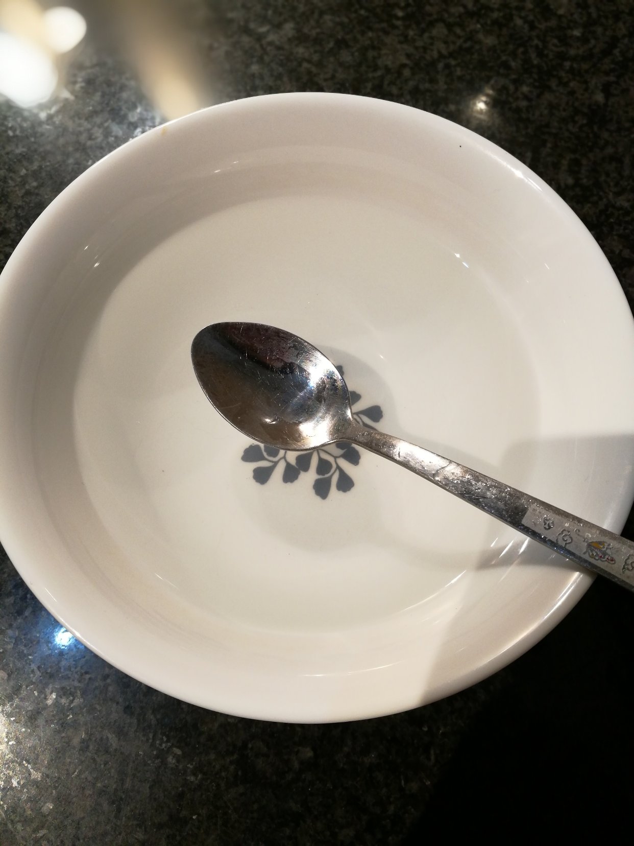 不来一碗红糖冰粉吗？