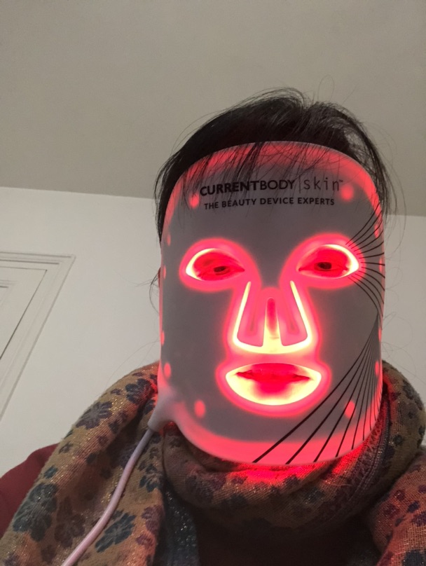 LED灯面膜