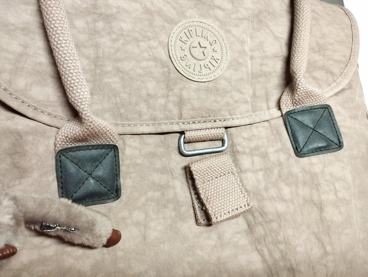 Kipling 粉色单肩包几乎全新30欧