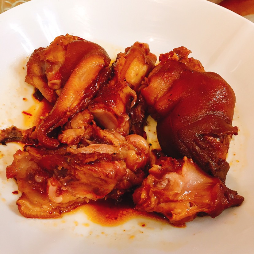 任性发食物的表姐……唯有美食和爱不可辜负