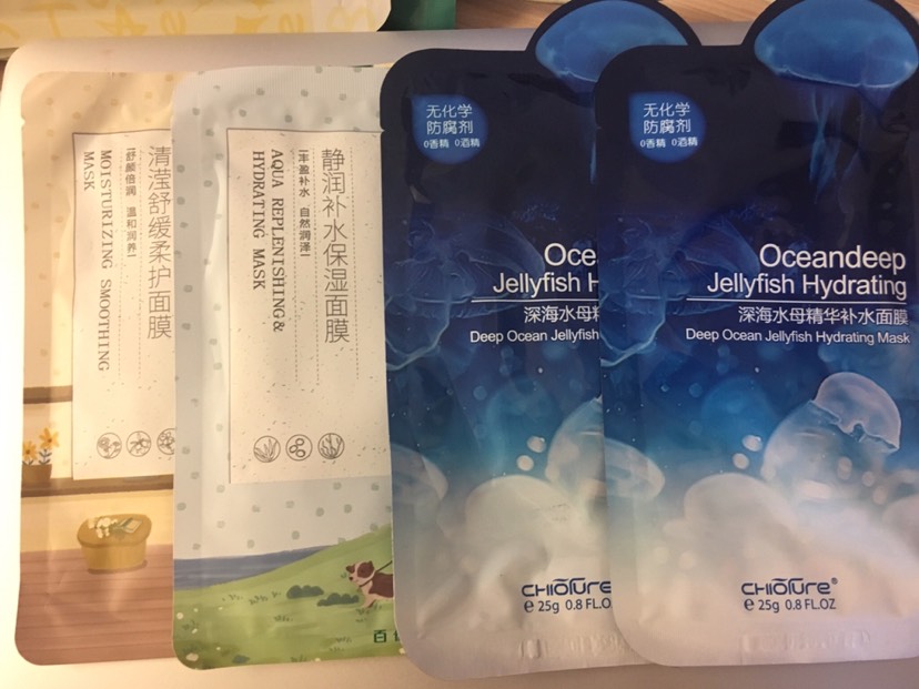 各类零食 片状面膜 运动器材 理发工具