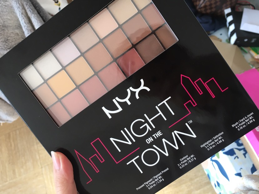 NYX超大眼影盘19.9欧
