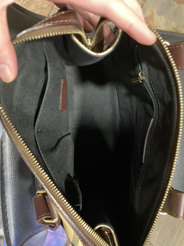 出burberry 已出