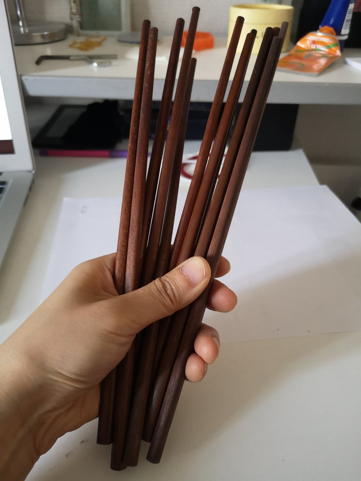 卖＋送：Bodum的1L的茶壶＋2个杯子，凉鞋等