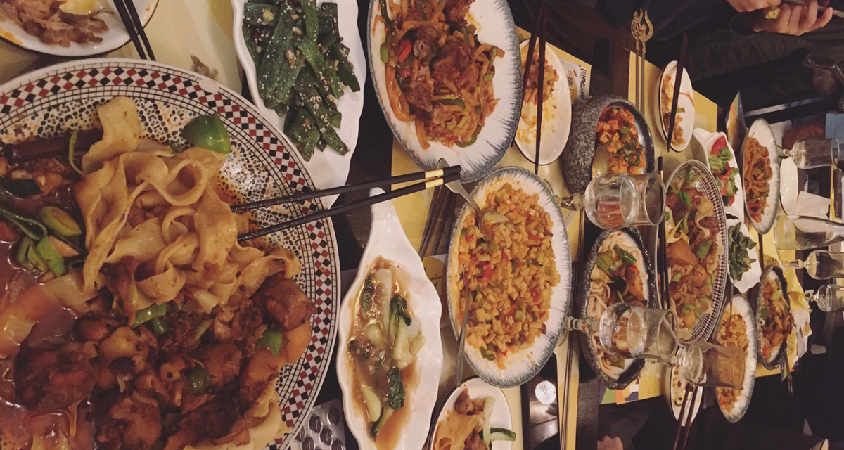 这个周末，我们木卡姆见